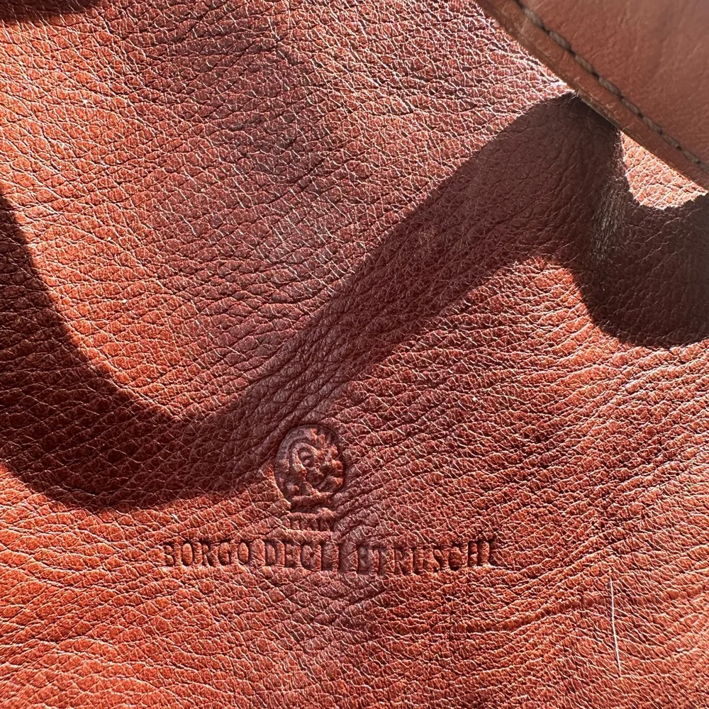 Borgo degle Etruschi Leather Crossbody Bag in Cognac Brown and chocolate brown - Picture 12 of 16